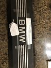 1702856 Bmw Right Engine Cylinder Head Cover