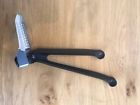 46718521680 Bmw Oem Right Passenger Foot Rest For