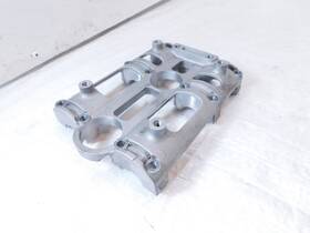 1a011629 Aprilia Rs660 Extrema And Tuono 660 Inner Cylinder Head Camshaft Holder Plate