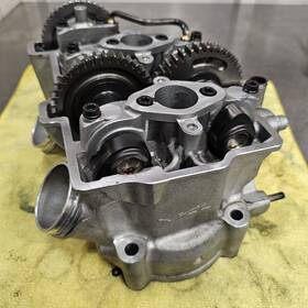 8986822 Aprilia 2020 Tuono 1100 Factory Cylinder Head Assembly Fits 2017 - 2024 Models
