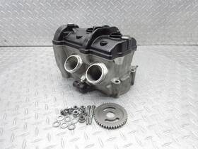 B045380 Aprilia 2017 17-20 Rsv4 Rr Rear Cylinder Head Engine Valve Cover Camshaft Cam