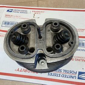 11121264572 Bmw Oem Left Cylinder Head 1976-1979 R100/7t 1979-1985 R100t