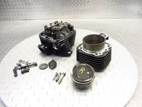 11121341050 Bmw 1998 97-04 R1200c Right Cylinder Head Valve Cover Hardware Lot Oem