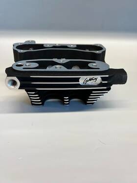 16798-98y Buell Black Front Cylinder Head Obsolete