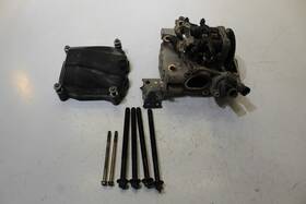 Can-am 420413498 2018 Can-am Defender Hd10 Rear Back Engine Cylinder Head Cam Shaft