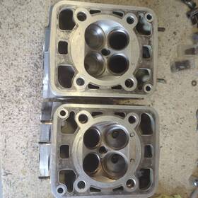 30120861a Ducati 748r Cylinder Head Set Qty 2 With Seats Guides And Seals P/n