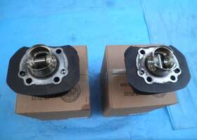 16452-05 Harley-davidson 2007 Oem Sportster Iron Xl883 883 Front Rear Cylinder Jugs Pistons