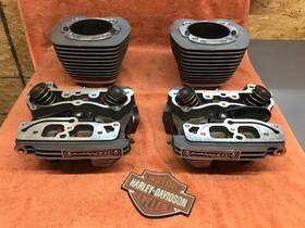 16500217-16794-04a Harley-davidson 16500215/16500217-16794-04a Cvo Screaming Eagle 110 Liquid Cooled Cylinder Heads /jugs Front/back Set