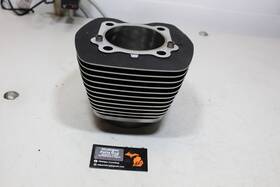 16593-99 Harley-davidson 16529-99 Twin Cam Oem Take Off Cylinder Jug Black #1