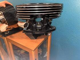 165500392 Harley-davidson 165500392/16500404 Oem 2017-23 Milwaukee 8 Cylinder Heads Oil Cooled 392/404