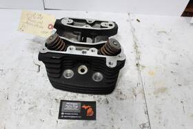 16826-98 Harley-davidson 98 Buell Front Cylinder Head Black For Parts 1x1 M2 S3