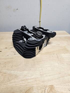17114-07 Harley Davidson Cylinder Head Front 07-22 Sportster Xl883n Black