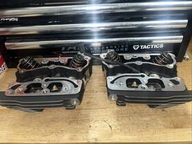 17192061719306a Harley-davidson Twin Cam Cylinder Heads 17192-06b Front 17193-06a Rear
