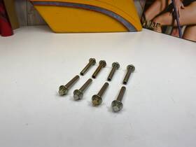 24260 Harley Davidson 17-21 Cylinder Head Bolts M8 Heads 3-1/8 Inch Take Offs