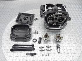 25700920 Harley-davidson 2022 Nightster Rh975 Rear Cylinder Head Engine Valve Cover Oem