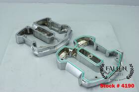 Harley-davidson 25701495 2018 Road Glide Cylinder Head Rocker Box Lower Cover Set Chrome #4190