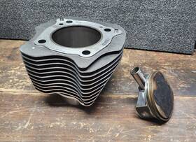 40919 Harley-davidson Rr102 Oem 17-22 M8 114 Softail Touring Rear Granite Cylinder Jug 4.07 Inch