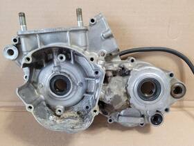 04922-kz3-l20 Honda Cr250r 2002 Left Engine Side Case Half Bottom End