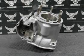 12010-kz3-l20 Honda 2002 Cr250r Oem Engine Motor Cylinder Std Bore Jug Top End