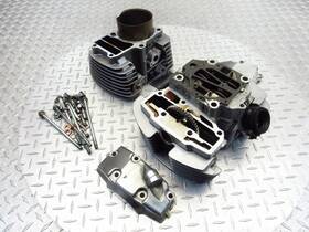 12100-mm8-000 Honda 12010-mm8-000 1987 87 88 Vt1100 Shadow Oem Front Cylinder Head Barrel Jug Covers Bolts