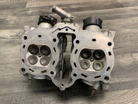 12010-mt4-730 Honda 1990-1991 Vfr750f Interceptor Oem Rear Cylinder Head With Valves