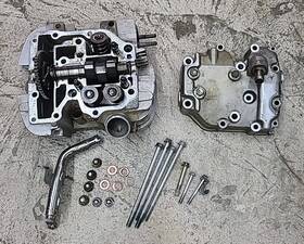 12020-mk7-671 Honda 1986 1987 Shadow Vt700c Rear Cylinder Head Camshaft Valves And Valve Cover