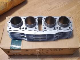12100-323-000 Honda Vintage New Old Stock 1971-1973 Cb500 Four Cylinder