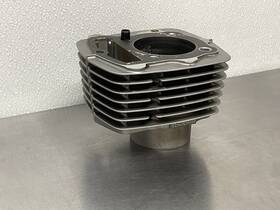 Honda 12100-kt0-000 Used Oem 86 87 Xr200 Xr 200 Xr200r Engine Motor Cylinder Jug 65.5mm Bore
