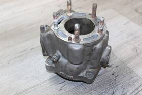 12120-kz4-l10 Honda 2001 Cr125r Cylinder Bore Jug Core