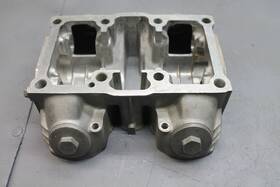 12200-287-080 Honda 1970-73 Cl350 Scrambler Engine Motor Cylinder Head Camshaft Housing
