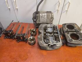 12200-413-000 Honda 1978 77-81 Hawk Ii Cb400 Oem Cylinder Head Valve Cover Engine Top