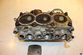 12200-mt8-000 Honda 1992 Goldwing Gl1500 Right Engine Top End Cylinder Head Valves 12200-mt8
