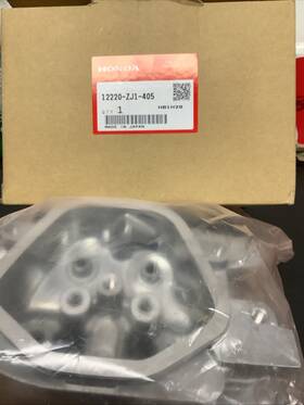 12220-zj1-405 Honda 1222-zj1-405 Genuine Cylinder Head #2