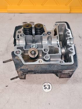 12220-me9-770 Honda 1984 Vt700 Shadow Rear Cylinder Head Assembly #12220-me9-770