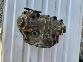 12311-kk0-000 Honda 1984 84-85 Xr200r Xr 200r 200 Cylinder Head Valve Cover