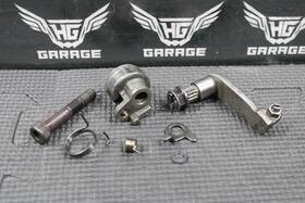 14103-meb-670 Honda 2004 Crf450r Cylinder Head Camshaft Decompression Base And Arm