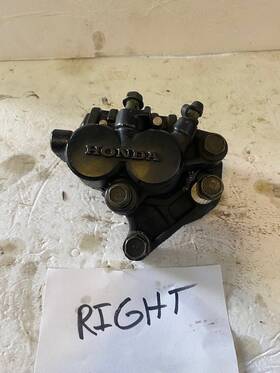 45200mj1771 Honda Cb 700 Sc Nighthawk S Front Brake Right Caliper Assem Cb700sc 1984-85-86