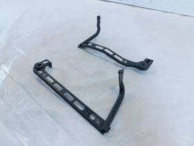 83516-mca-000 Honda Gl1800 Goldwing 1800 Engine Motor Cylinder Head Valve Cover Mount Brackets