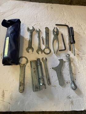 89010mj1670 Honda Cb 700 Sc Nighthawk S Tool Kit Cb700sc 1984-85-86