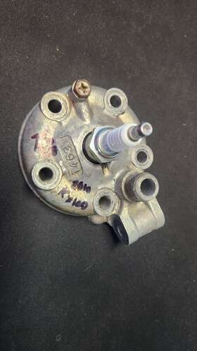 11001-1463 Kawasaki 1998 - 2013 Kx100 Oem Cylinder Head Cap