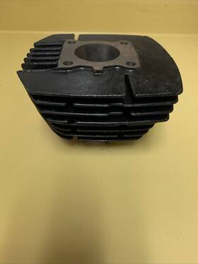 11005-1027 Kawasaki G3 G3ss G3tr G7 Kh100 Ke100 G5 100 Cylinder Block Nos Oem