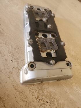 14090-1638 Kawasaki Motorcycle 1993 Zx 7 Valve Cover Head