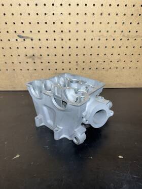 Kawasaki E7853 2009-2015 Kx450f Cylinder Head Top End Damaged Oem