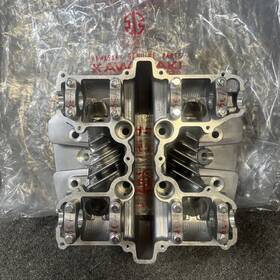 11002-019-2h Kawasaki Original Oe Vintae Nos Cylinder Head Assembly Kz750