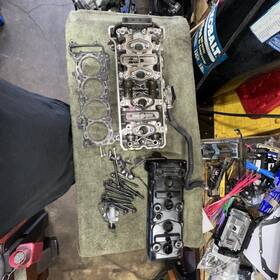Suzuki 11100-01h01 2006-2007 Gsxr 600 Oem Engine Top End Cylinder Head