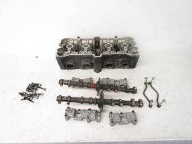 11100-17e00 Suzuki 93 Gsxr 750 W Cylinder Head 1993
