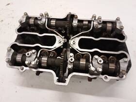 11100-43406 Suzuki Gs550e Gs550ed Cylinder Head With Camshafts Fits 1983-1986