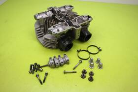 1110044810 Suzuki 1977 Gs400 Cylinder Head Valve Tach Gear Intake Boots Original