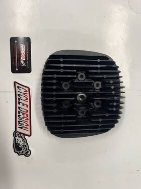 11111-40211 Suzuki 1979-81 Rm100 Cylinder Head