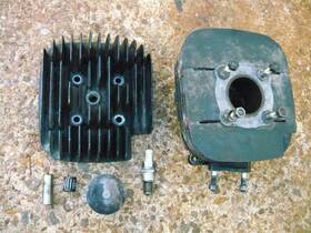 11210-48103 Suzuki 78 - 81 Ts100 Ds100 Oem Cylinder Head Piston Top End Complete Rare